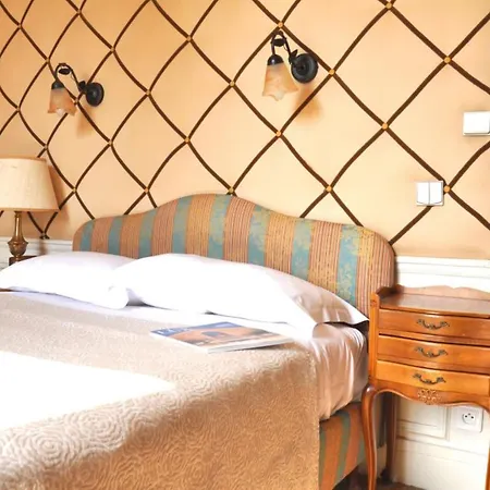 Grand Des Templiers, Piscine &