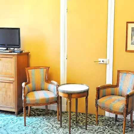 Готель Grand Des Templiers, Piscine &